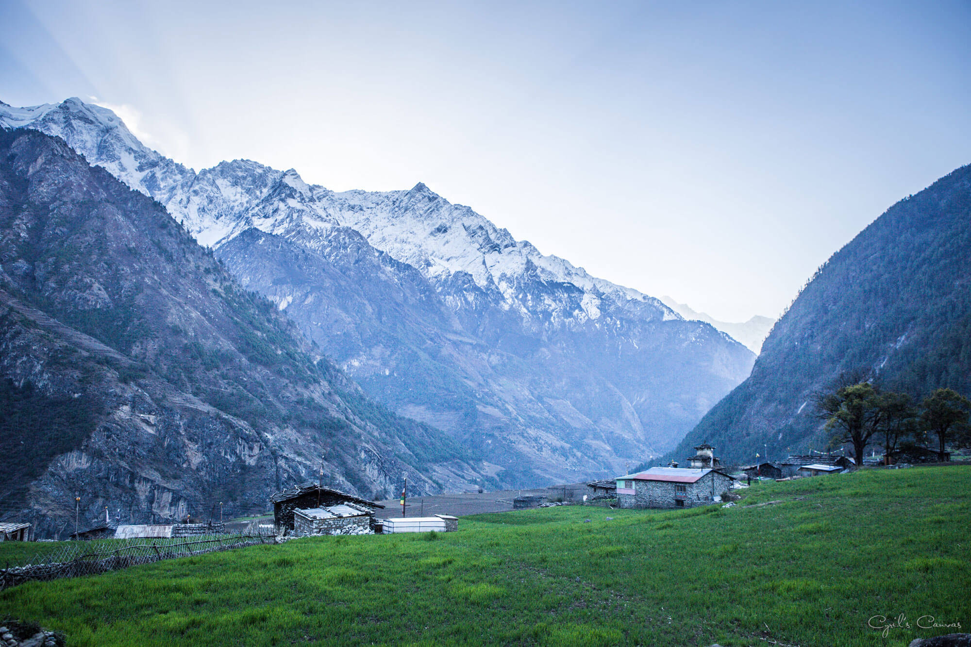 Best time to do Manaslu Circuit Trek 